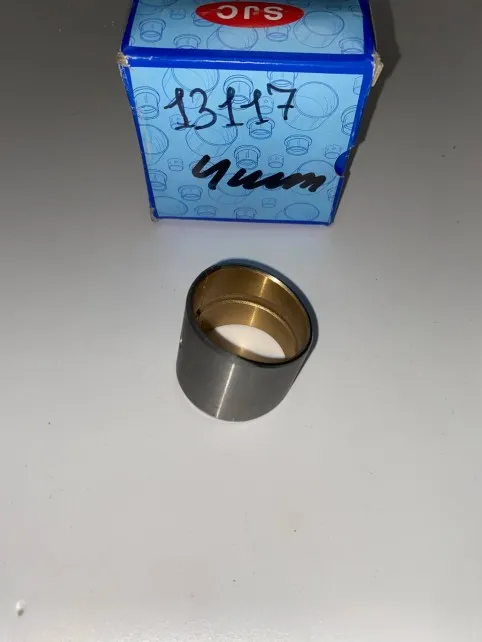 Втулка шатуна d4dd E-3