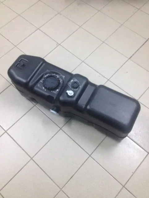 Бак топливный