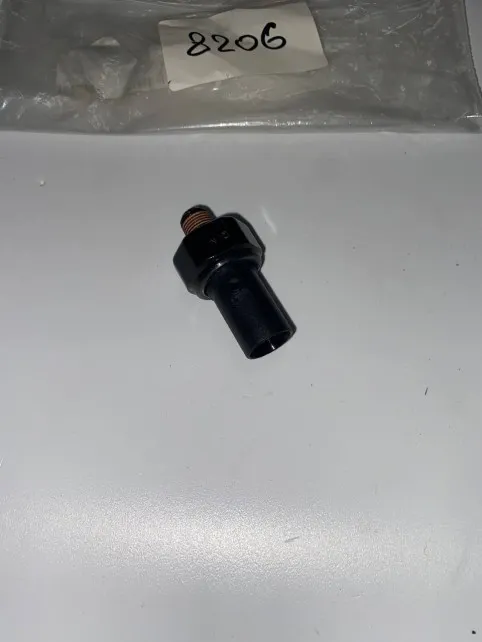 Датчик давления масла d4al,db,dd