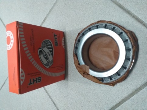 Подшипник ступицы задней внутр. FSR (32215)
